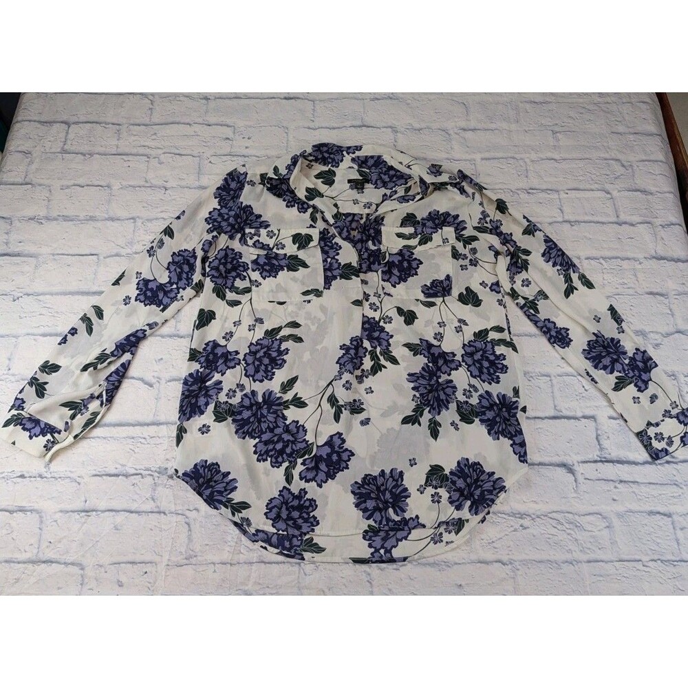 Ann Taylor LOFT Floral Tunic Button Sleeve White/purple Size Small V Neck Collar